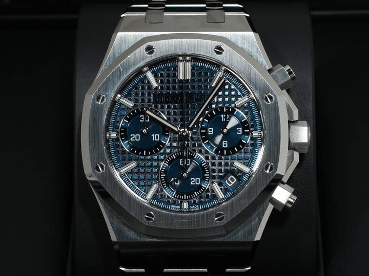 オーデマピゲ ロイヤルオーク クロノグラフ 50周年記念 Ref.26240ST.OO.1320ST.01 ステンレススチール ブルー文字盤