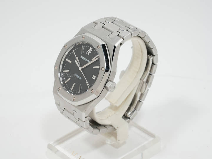 Audemars Piguet Royal Oak Ref.15300ST.OO.1220ST.03 SS Black Dial Used asznmwt3