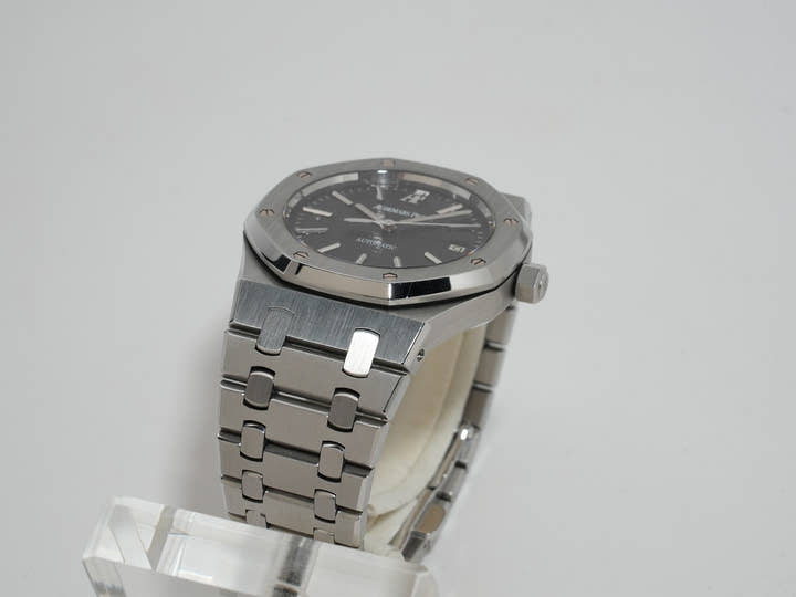 Audemars Piguet Royal Oak Ref.15300ST.OO.1220ST.03 SS Black Dial Used asznmwt3
