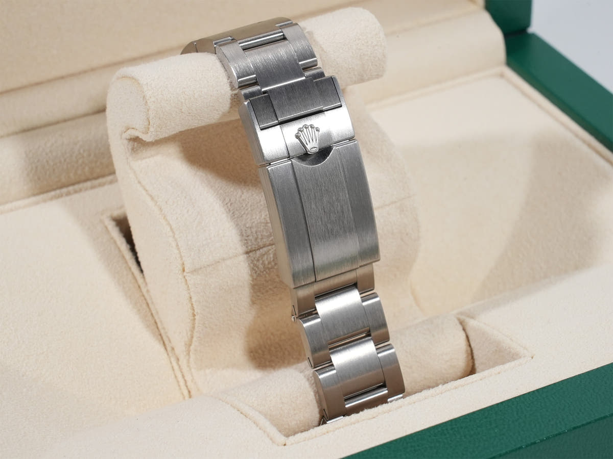 ロレックス ヨットマスター42 Ref.226627 RLX TI ブラック文字盤 未使用 oah2qwc8