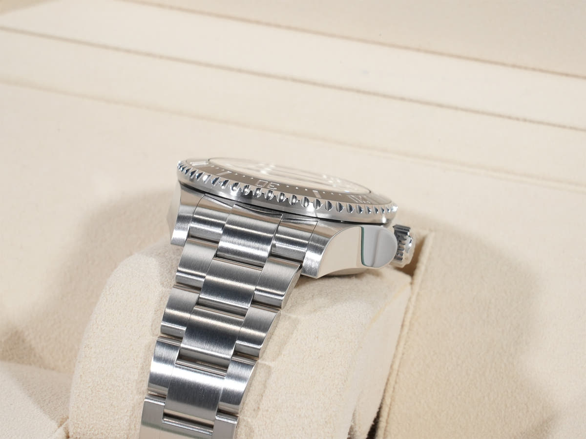 ロレックス シードゥエラー ディープシー Ref.126660 SS D-BLUE文字盤 美品 uyz5oqhp