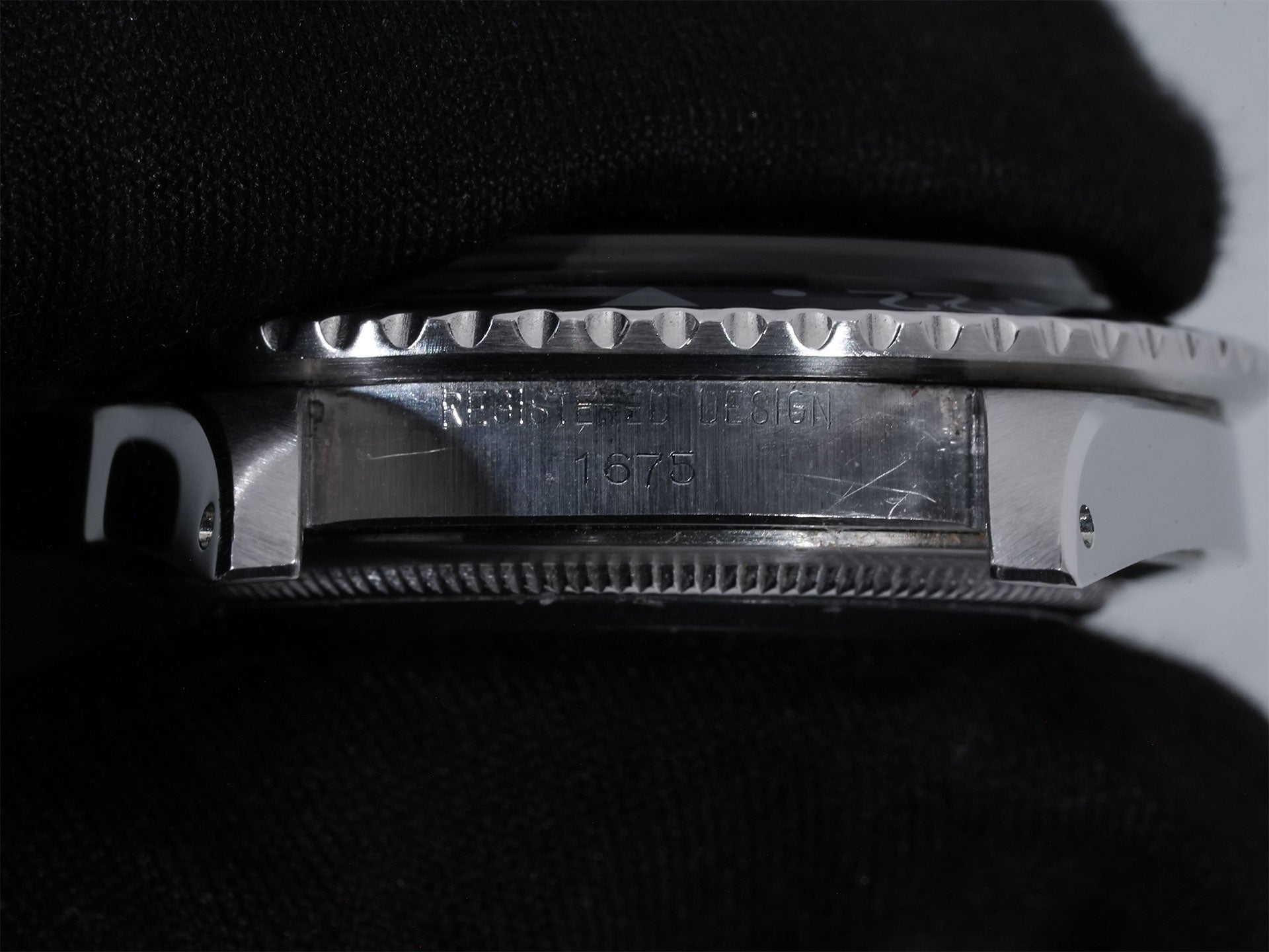 ロレックス GMTマスター Ref.1675 SS ブラック文字盤 中古 td54na6g