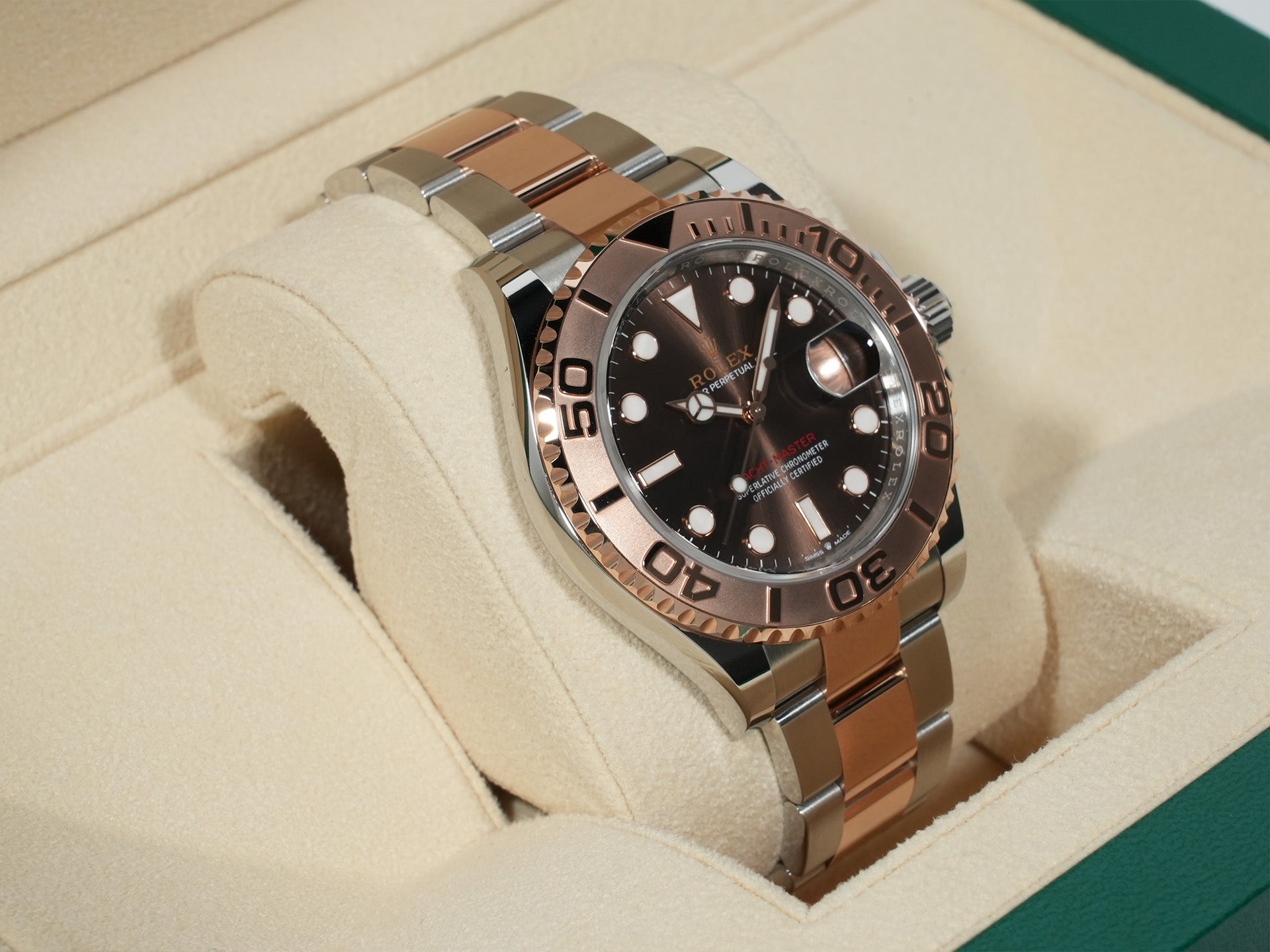 ロレックス ヨットマスター40 Ref.126621 SS/ERG チョコレート文字盤 美中古 kct9cinb