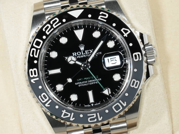 Rolex GMT Master II Ref.126710GRNR SS Black Dial Jubilee Bracelet Unused h9dmu34y