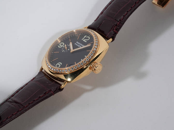 パネライ ラジオミール Ref.PAM00138 18KREG ブラック文字盤 中古 napj6o89
