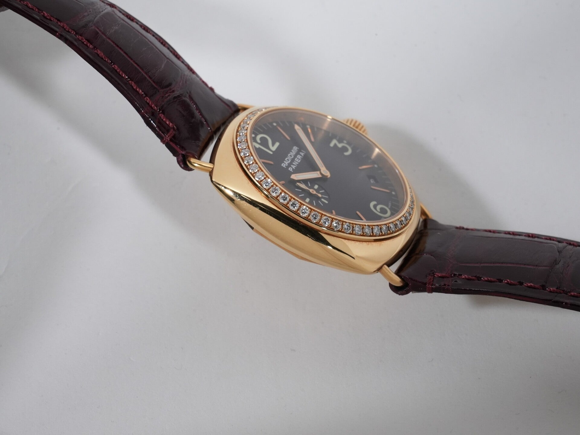 パネライ ラジオミール Ref.PAM00138 18KREG ブラック文字盤 中古 napj6o89