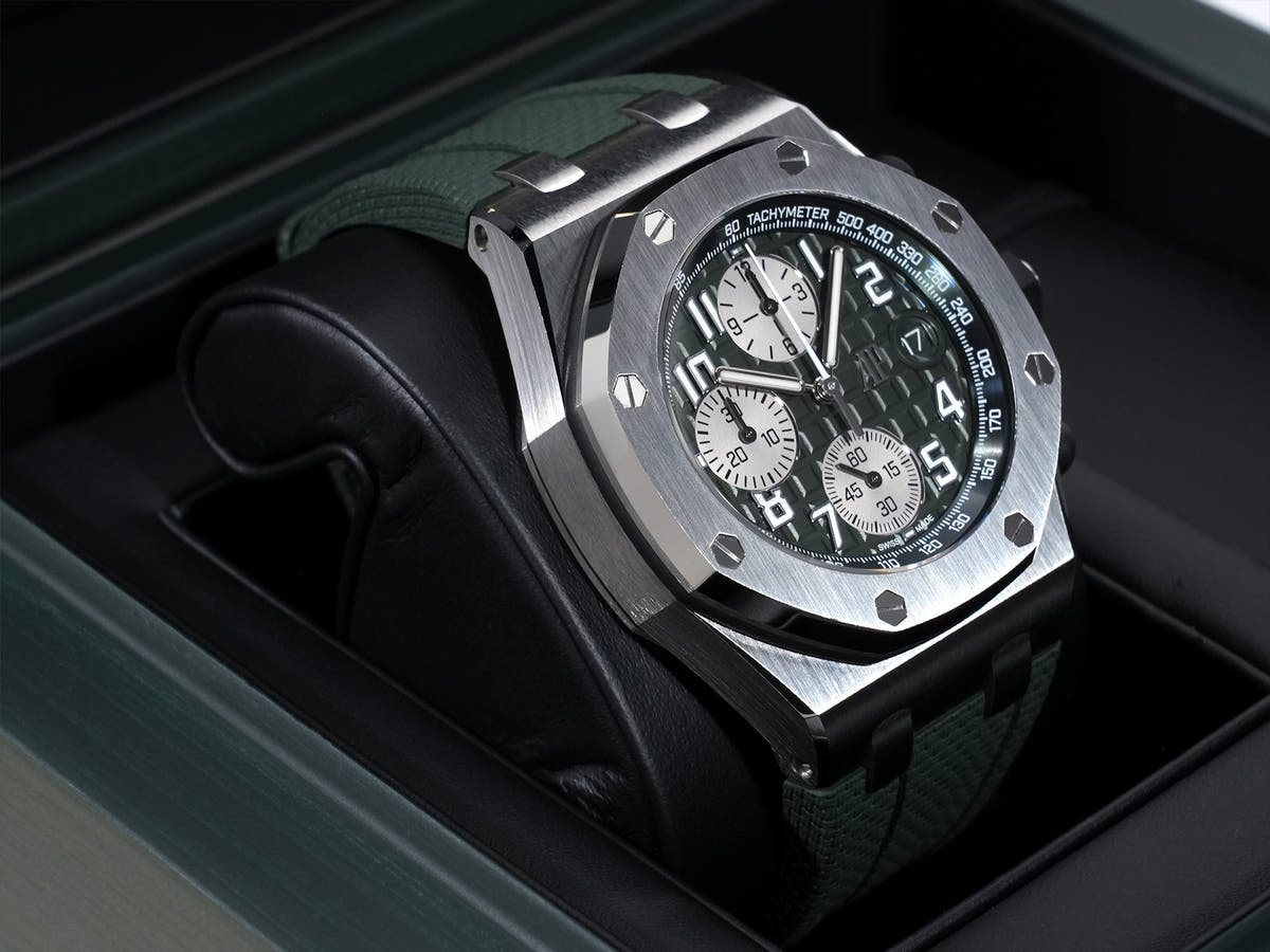 Audemars Piguet Royal Oak Offshore Chronograph Ref.26238TI.OO.A056CA.01 TI Khaki Dial Good Condition Used ok4nqwxd