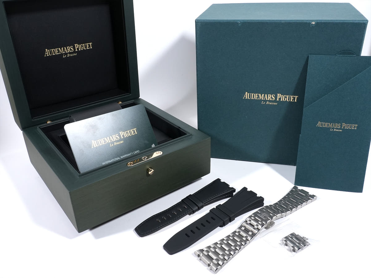 Audemars Piguet Royal Oak Offshore Chronograph Ref.26238TI.OO.A056CA.01 TI Khaki Dial Good Condition Used ok4nqwxd