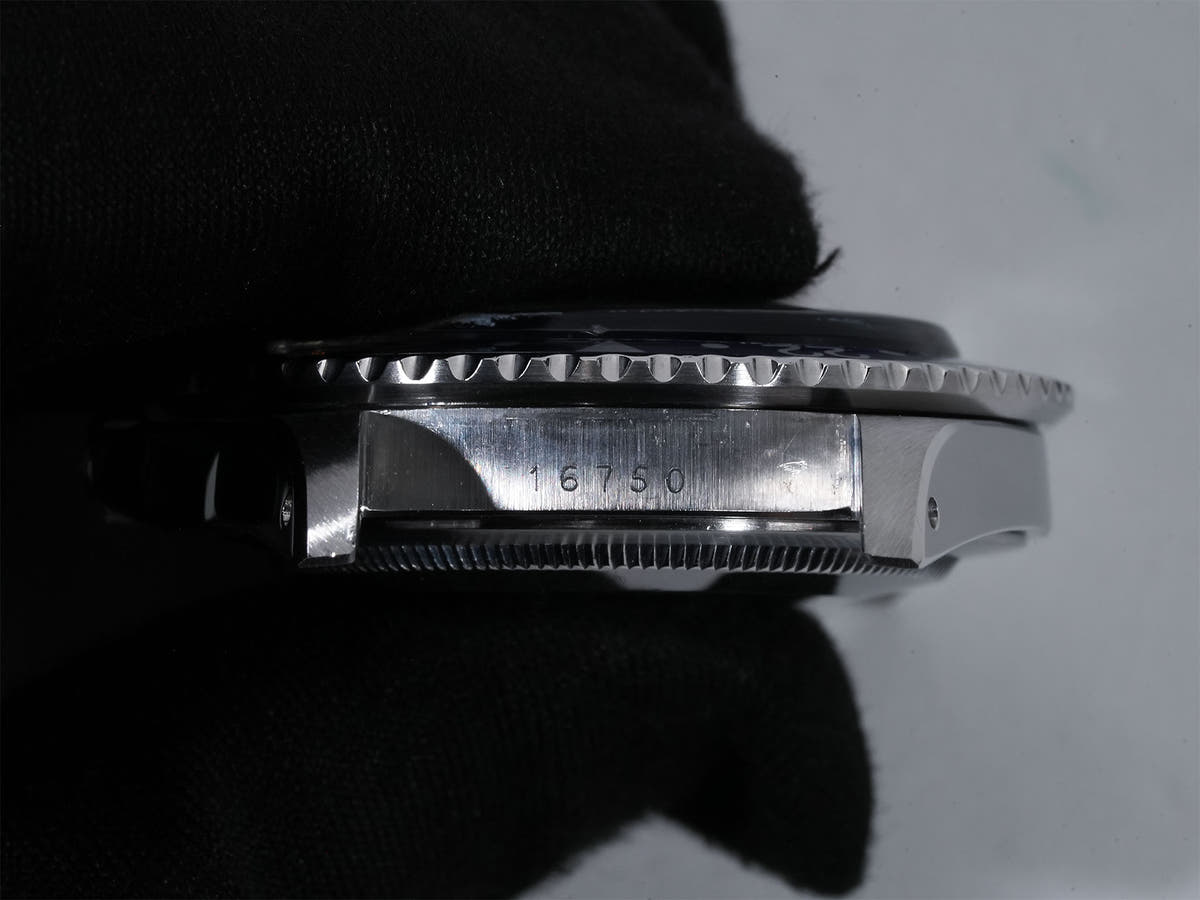 ロレックス GMTマスター Ref.16750 SS ブラック文字盤 中古 ysn9drtt