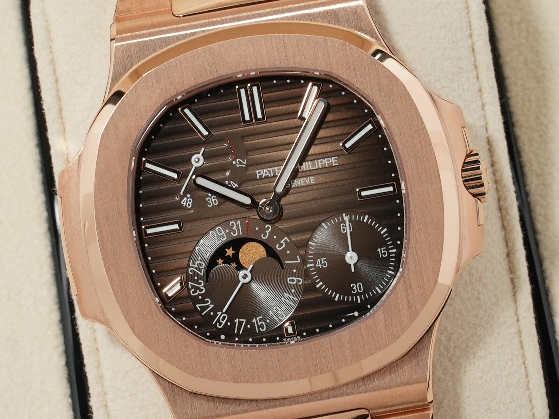 パテックフィリップ ノーチラス Ref.5712/1R-001 18KRG ブラウン ソレイユ文字盤 未使用 4mtzv6f9