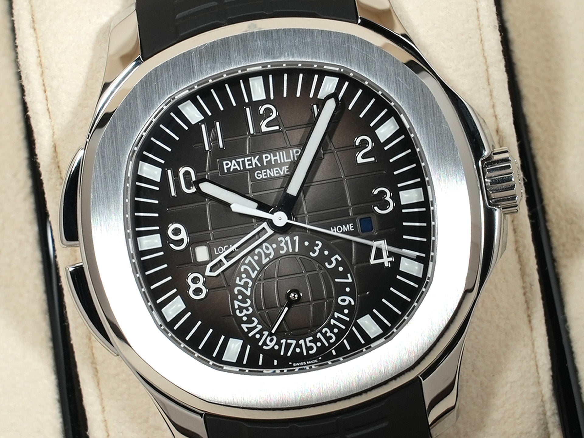 パテックフィリップ アクアノート トラベルタイム Ref.5164A-001 SS ブラック文字盤 美中古 rqm759zb