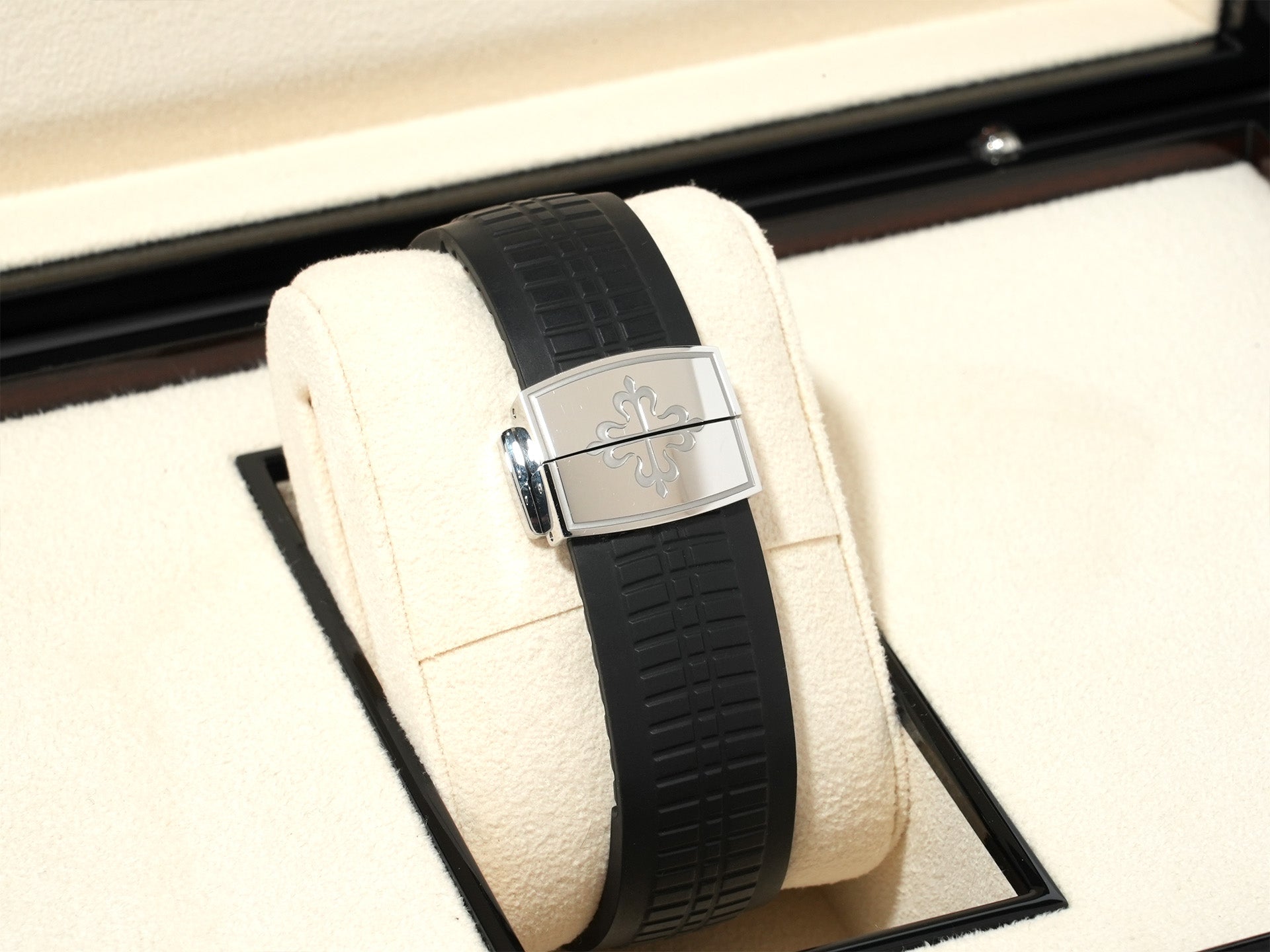 パテックフィリップ アクアノート トラベルタイム Ref.5164A-001 SS ブラック文字盤 美中古 rqm759zb