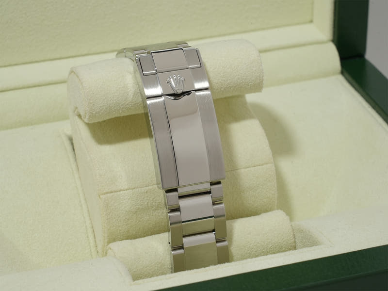 ロレックス デイトナ Ref.116520 SS ブラック文字盤 中古 qzpv9gfu
