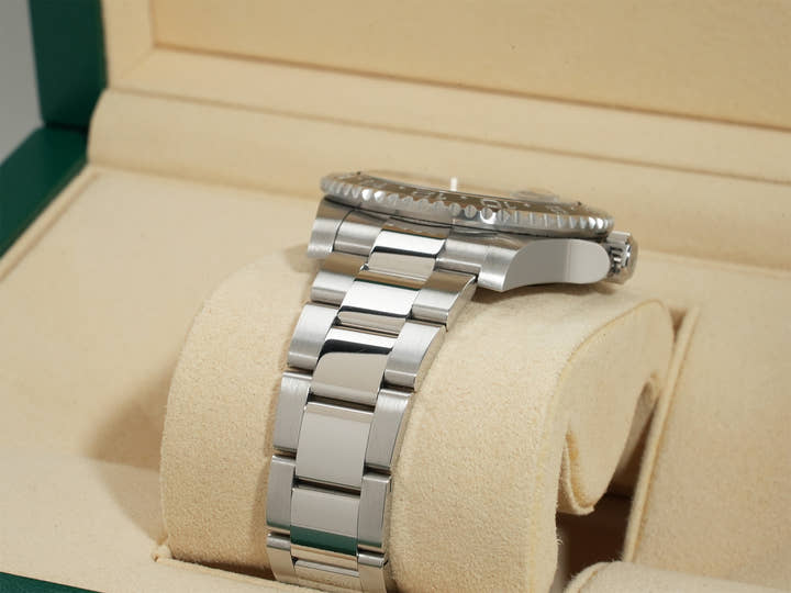 Rolex GMT Master II Ref.116710LN SS Black Dial Used 33wm3hjb