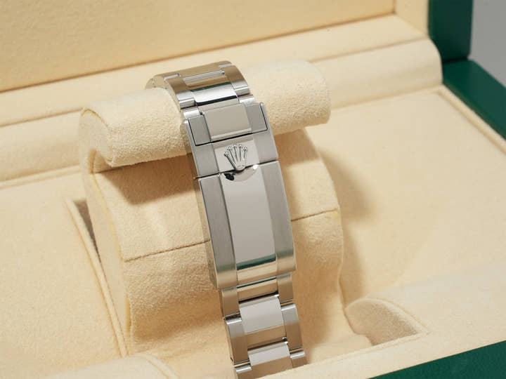 Rolex GMT Master II Ref.116710LN SS Black Dial Used 33wm3hjb