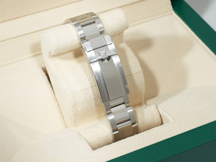 Rolex GMT Master II Ref.126710BLNR SS Black Dial Oyster Bracelet Unused 63gzum42