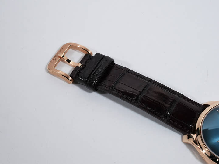 H.モーザー エンデバー センターセコンド オートマティック コンセプト Ref.1200-0409 18K RED GOLD ファンキーブルー文字盤 中古 vwrz9xa2