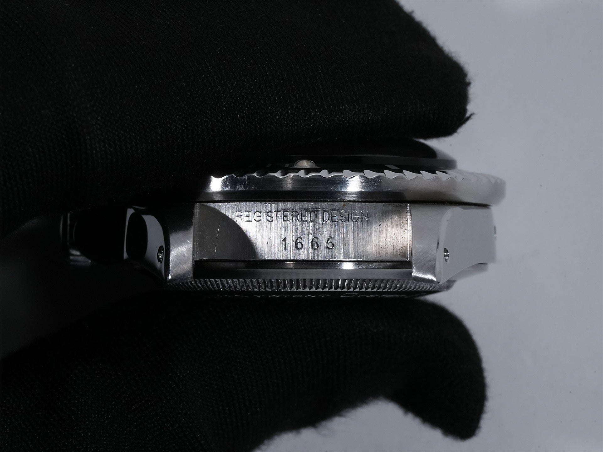 ロレックス シードゥエラー Ref.1665 SS ブラック文字盤 中古 hekavgxz