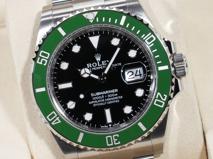 ロレックス サブマリーナー デイト Ref.126610LV ステンレススチール ブラック文字盤