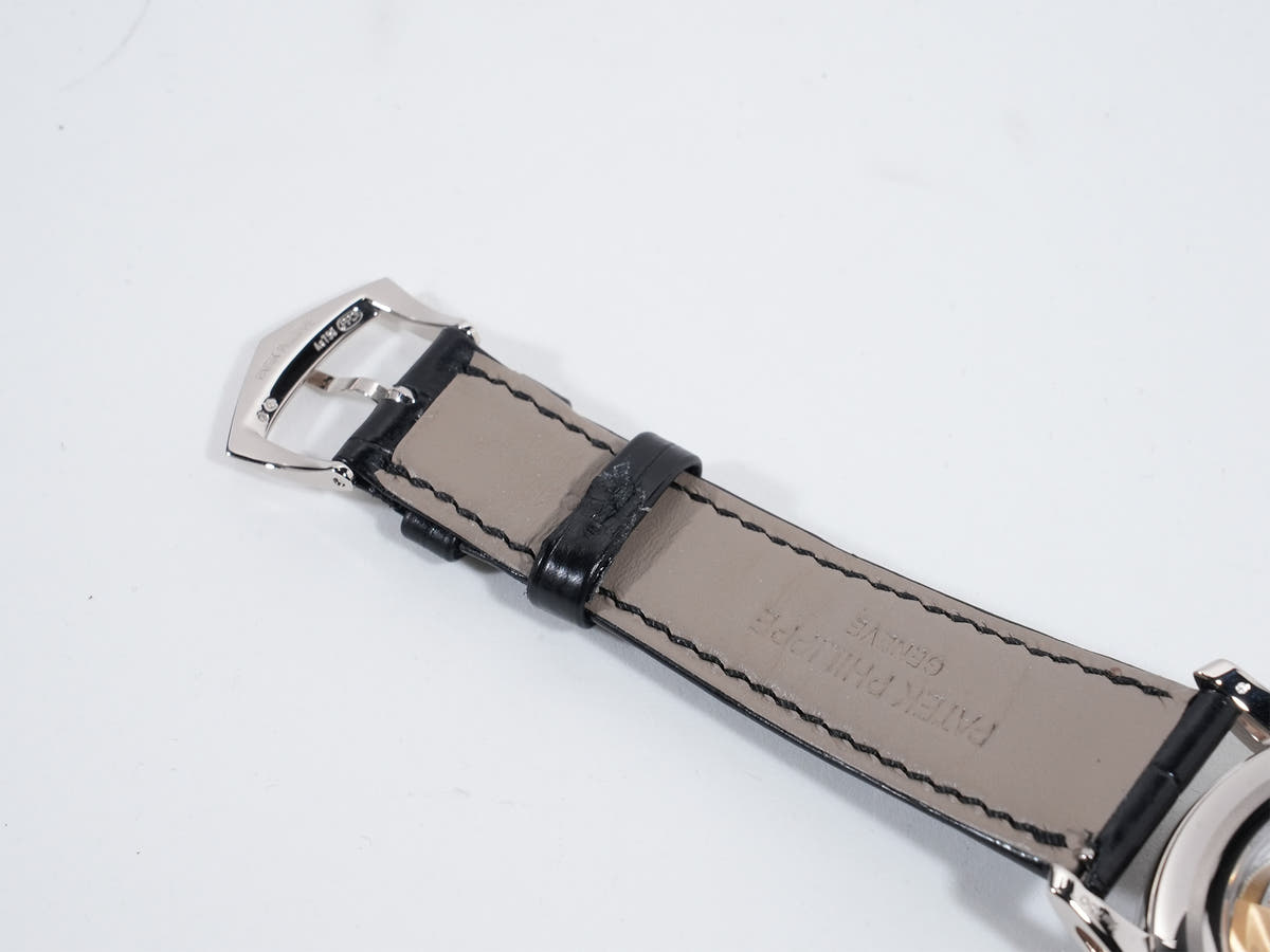 パテックフィリップ アニュアルカレンダー Ref.5205G-013 18KWG ブルーブラックグラデーション文字盤 未使用 omq6uzy3
