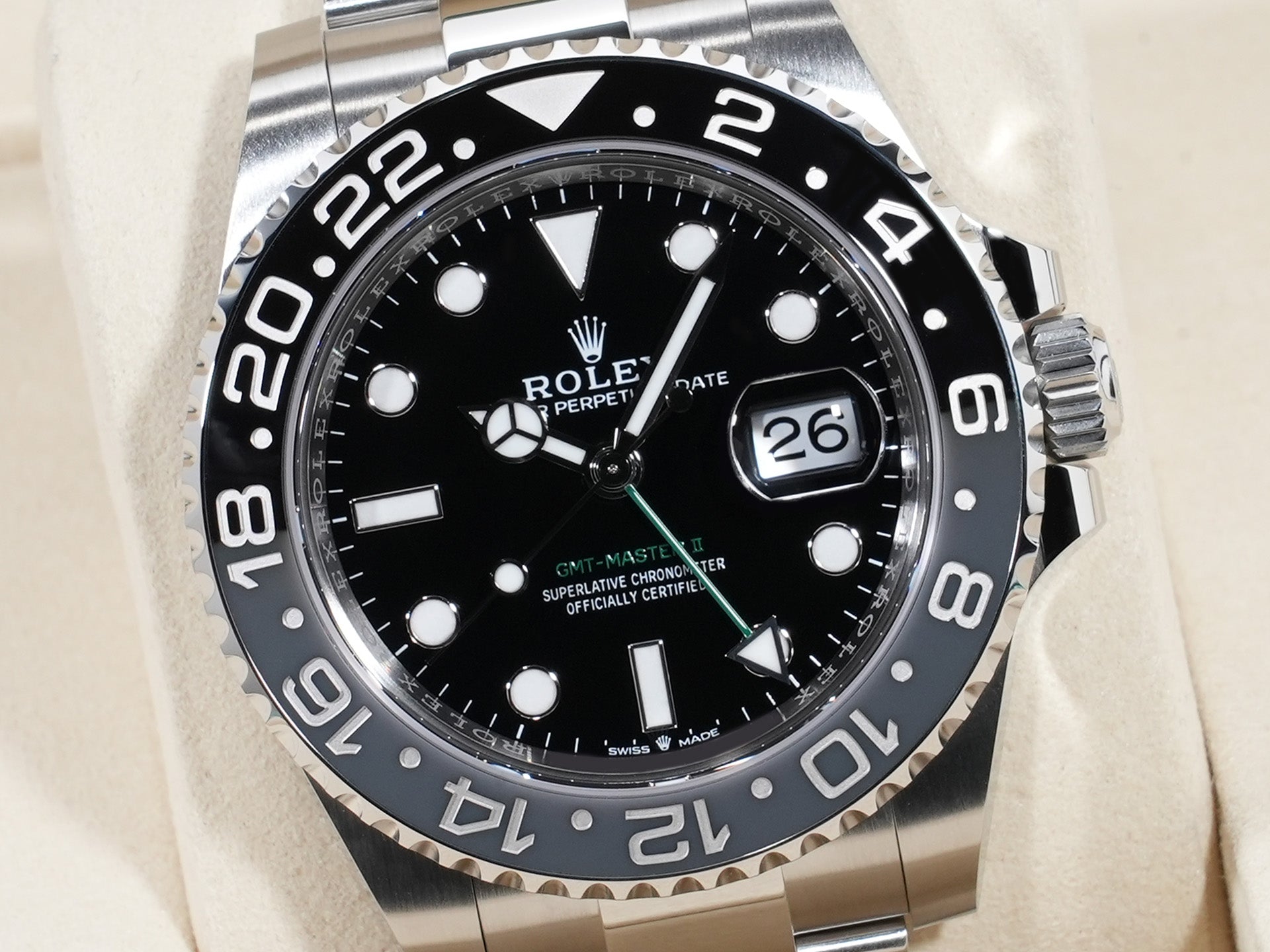 Rolex GMT Master II Ref.126710GRNR SS Black Dial Oyster Bracelet Unused h49jb68f