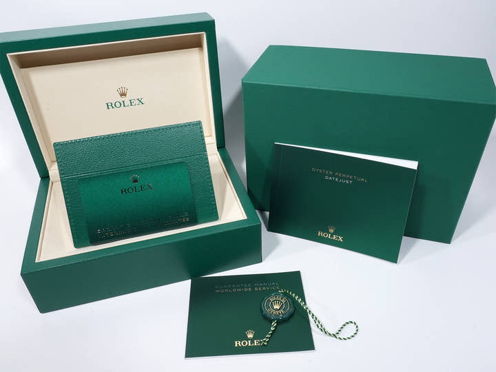 Rolex Datejust 31 Ref.278240 SS Mint Green Dial Unused og83sf7x