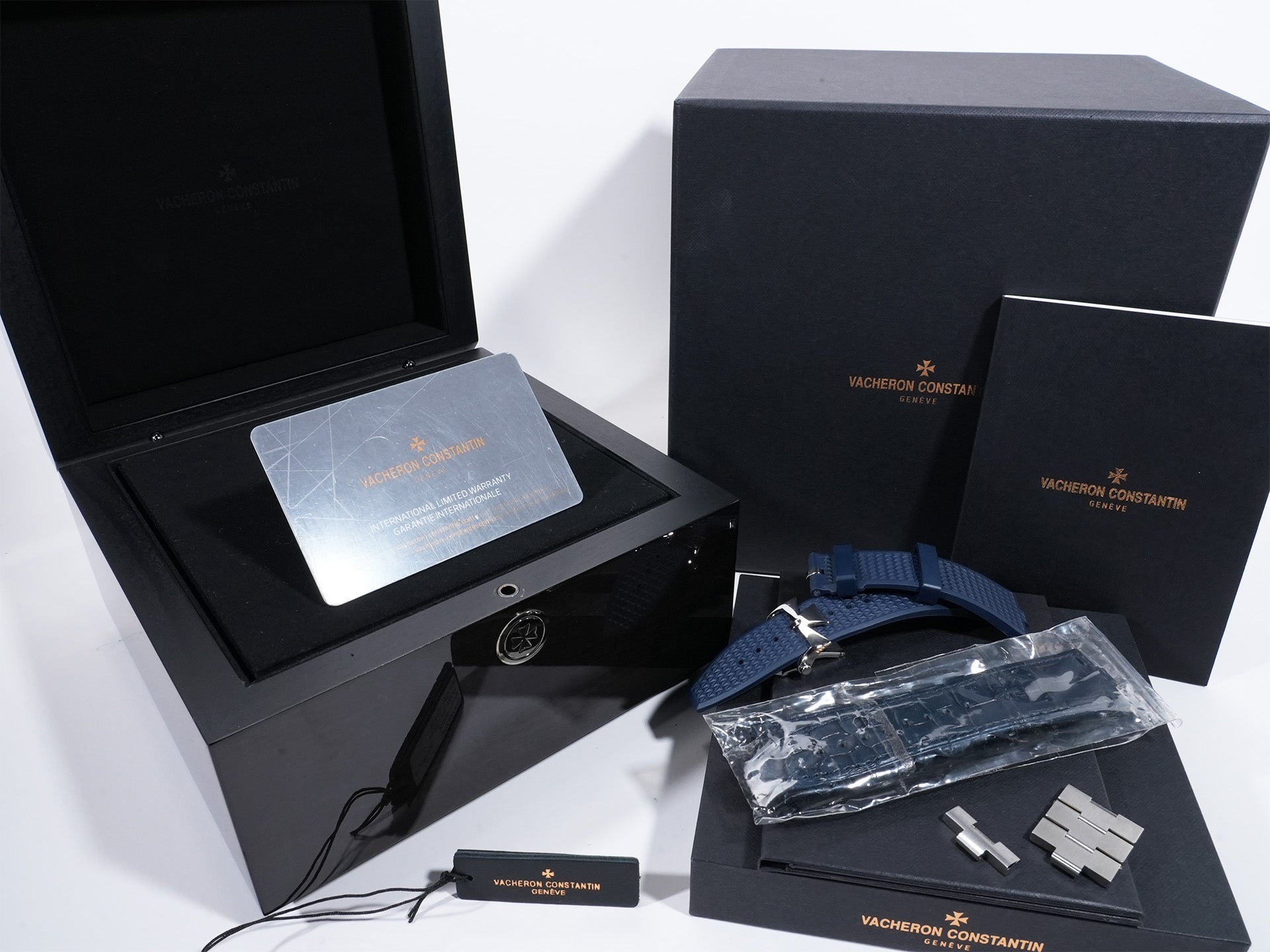 ヴァシュロンコンスタンタン オーヴァーシーズ Ref.4500V/110A-B128 SS ブルー文字盤 中古 qwep4ffe