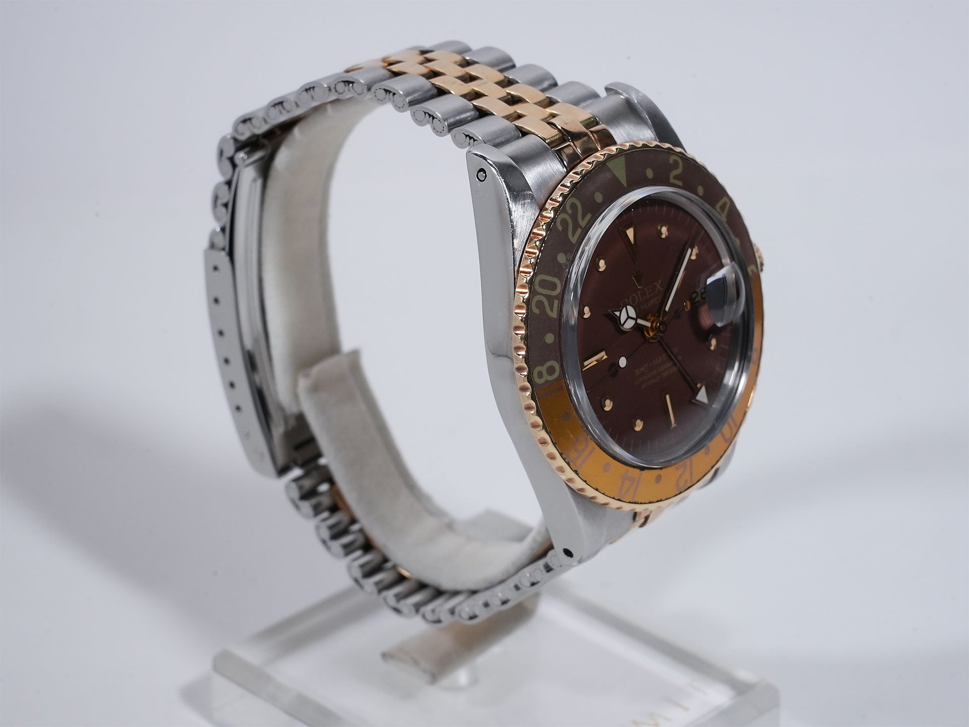 ロレックス GMTマスター Ref.1675/3 SS/YG ブラウン文字盤 ジュビリーブレスレット 中古 gyafmnuv