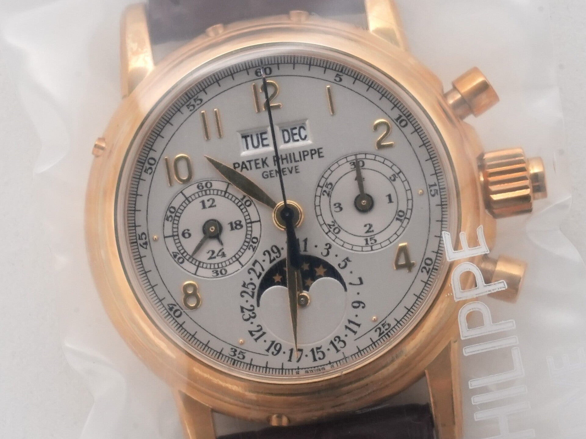 パテックフィリップ パーペチュアルカレンダー スプリットセコンド クロノグラフ Ref.5004J-012 18KYG シルバー文字盤 デッドストック 4itkbbv4