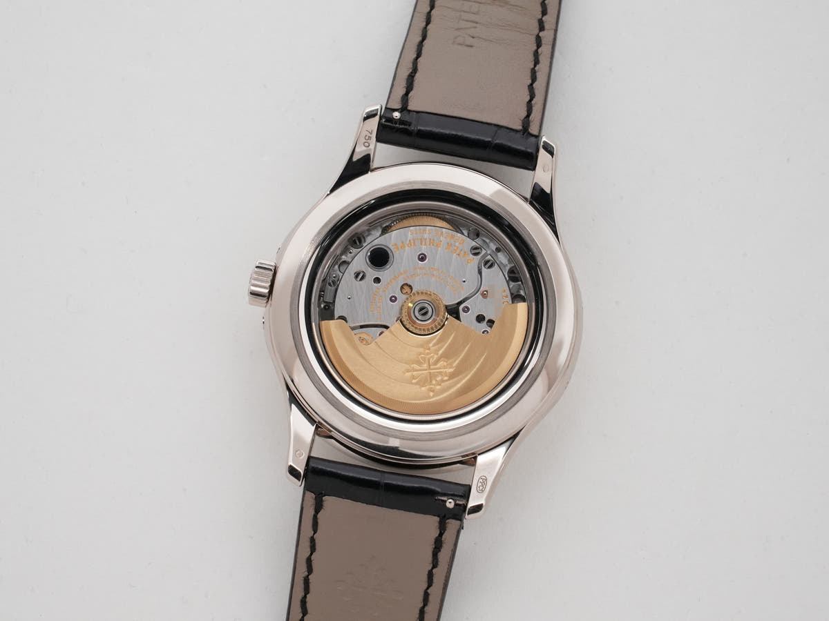 Patek Philippe Annual Calendar Ref.5205G-001 18KWG Silver Dial Used 23x5qmk7