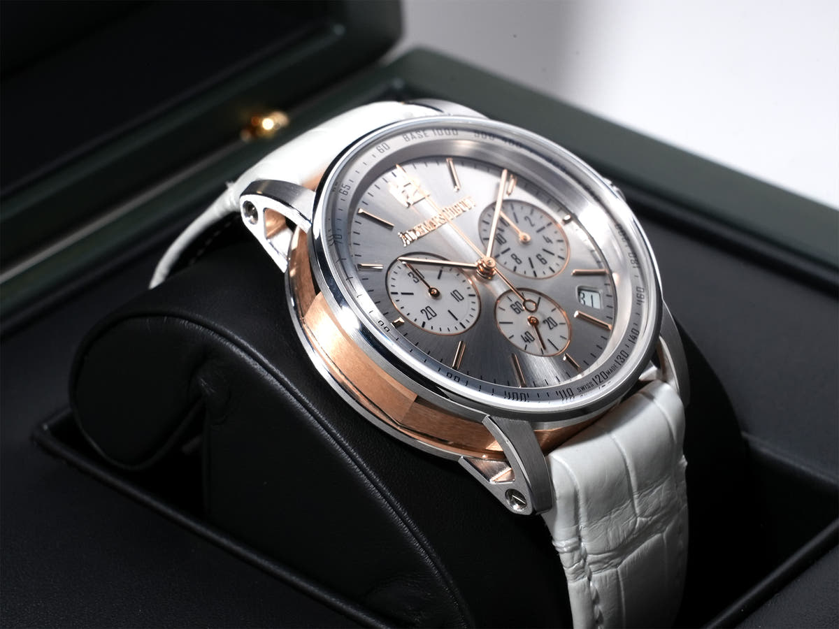 Audemars Piguet CODE 11.59 by Audemars Piguet Chronograph Ref.26393CR.OO.A008KB.01 WG/PG Silver Dial Good Condition Used kjwe6wgn