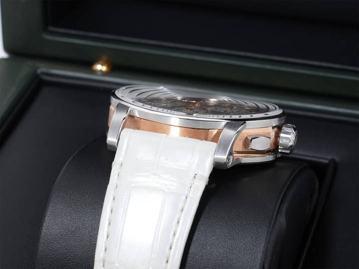 Audemars Piguet CODE 11.59 by Audemars Piguet Chronograph Ref. 26393CR.OO.A008KB.01 White Gold/Pink Gold Silver Dial Pre-owned  kjwe6wgn