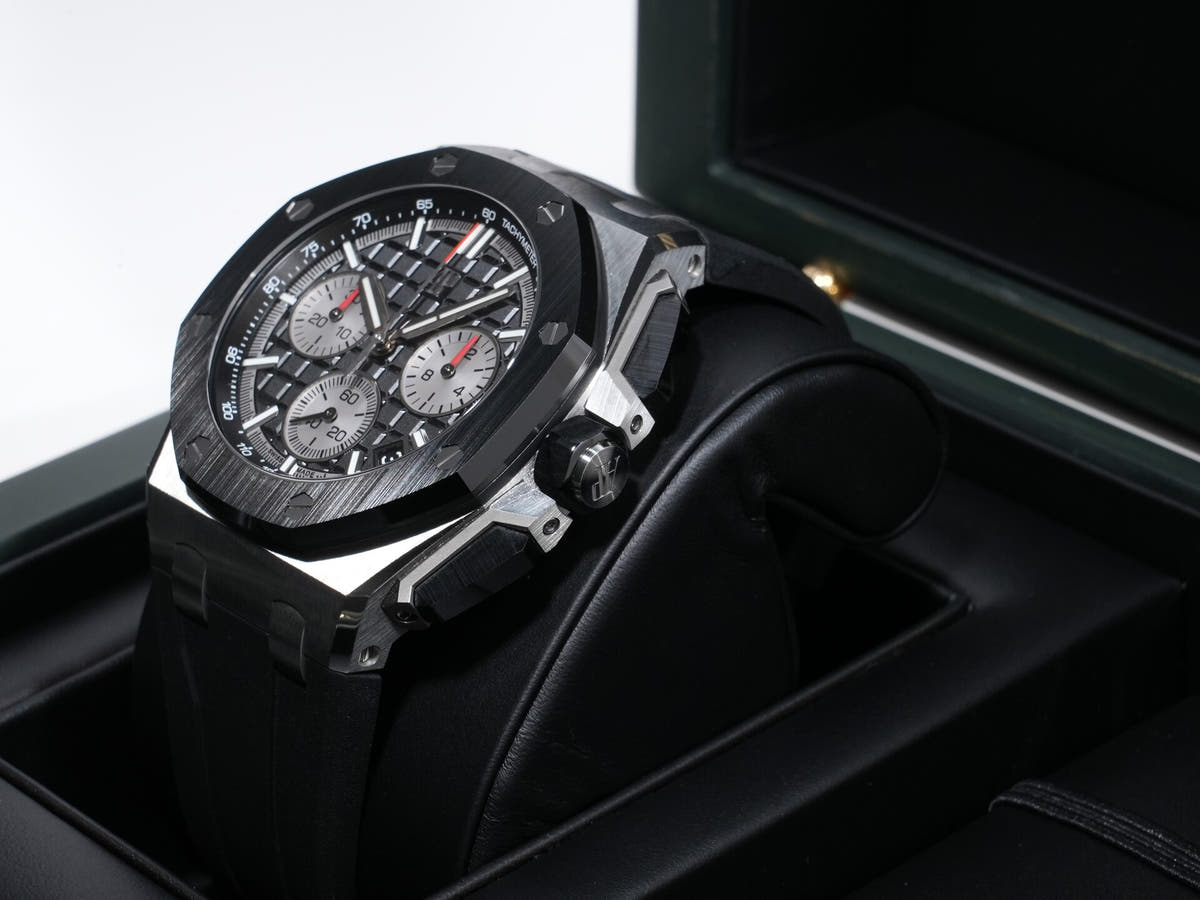 Audemars Piguet Royal Oak Offshore Chronograph Ref.26420SO.OO.A002CA.01 SS/CE Black Dial Used 4yu2u3pt