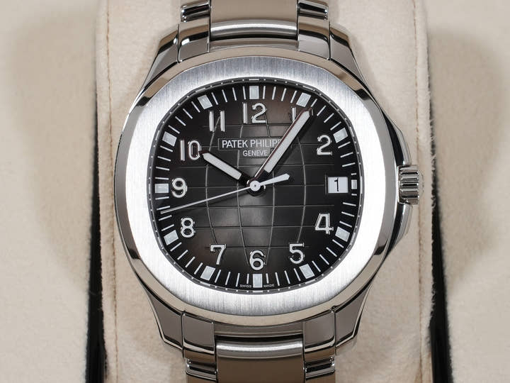 パテックフィリップ アクアノート エクストララージ Ref.5167/1A-001 ステンレススチール ブラック文字盤