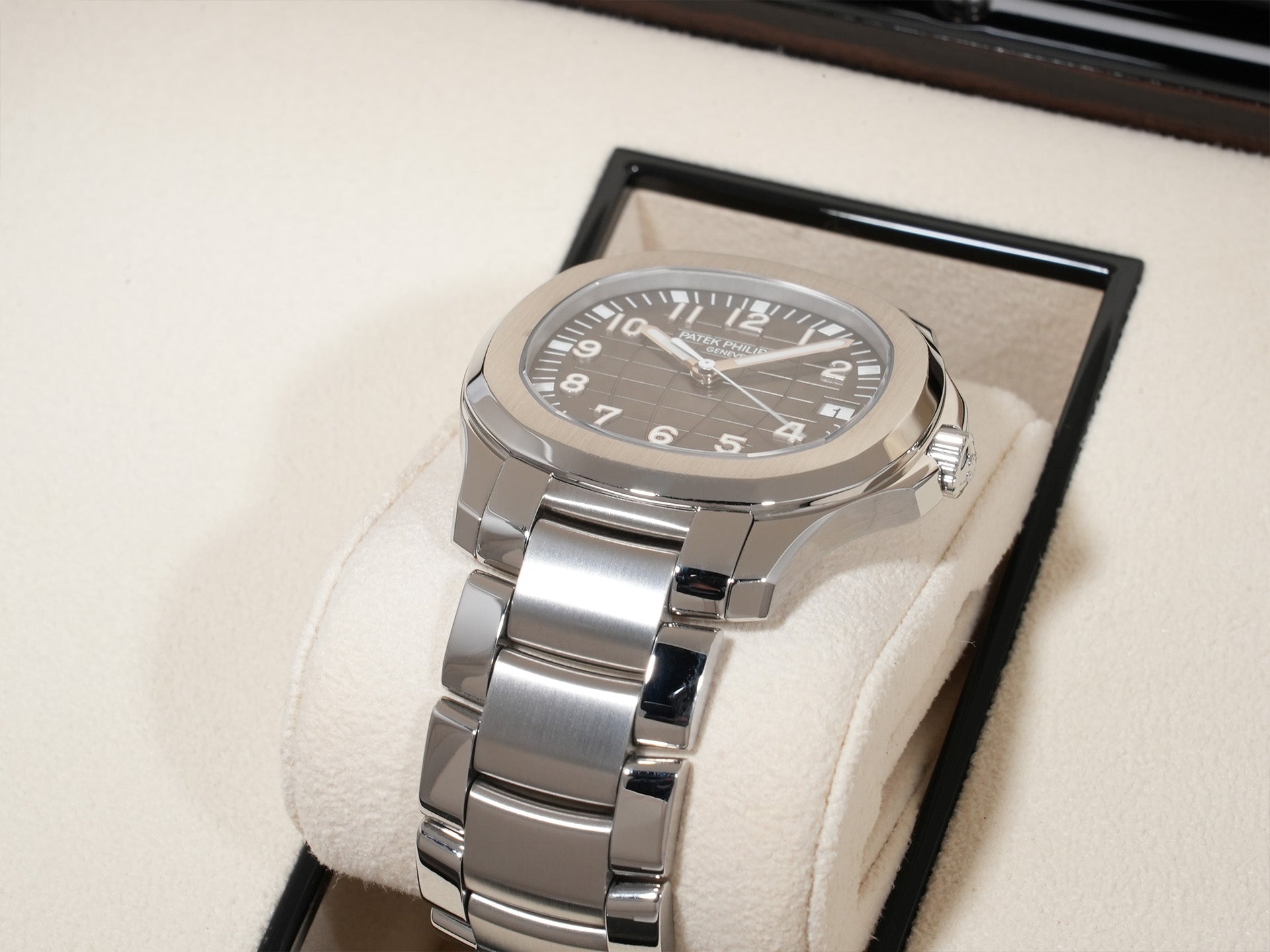パテックフィリップ アクアノート エクストララージ Ref.5167/1A-001 SS ブラック文字盤 美中古 jbsdx352