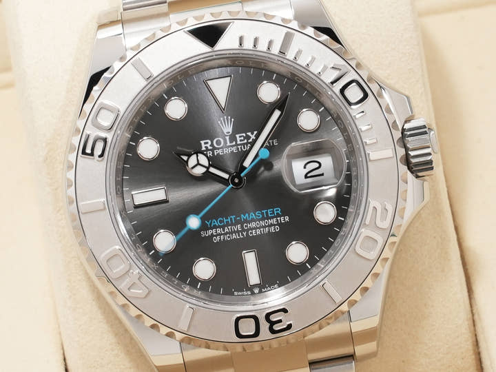 ロレックス ヨットマスター40 Ref.126622 ステンレススチール/プラチナ スレート文字盤