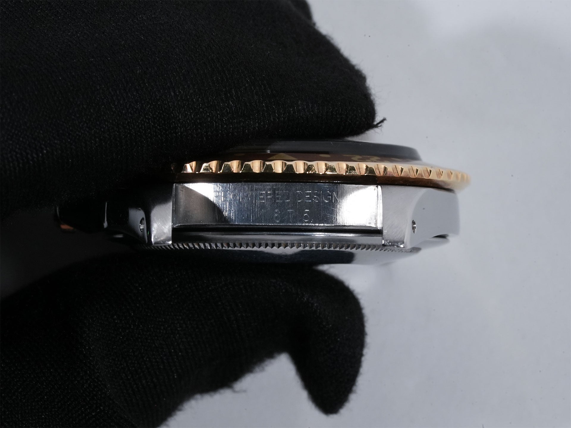 ロレックス GMTマスター Ref.1675/3 SS/YG ブラウン文字盤 ジュビリーブレスレット 中古 ikjqio3i