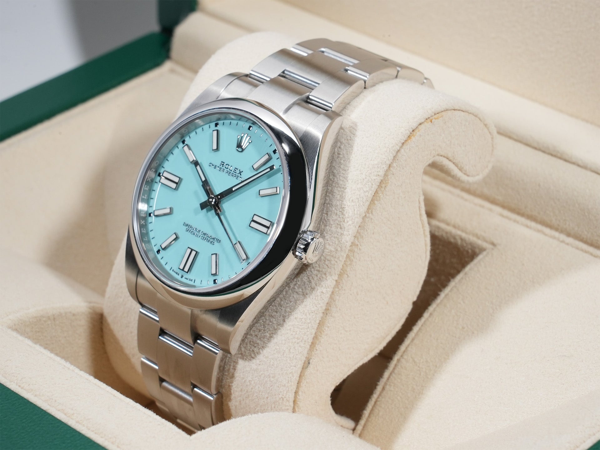Rolex Oyster Perpetual 41 Ref.124300 SS Turquoise Dial Used n6ihq6rm