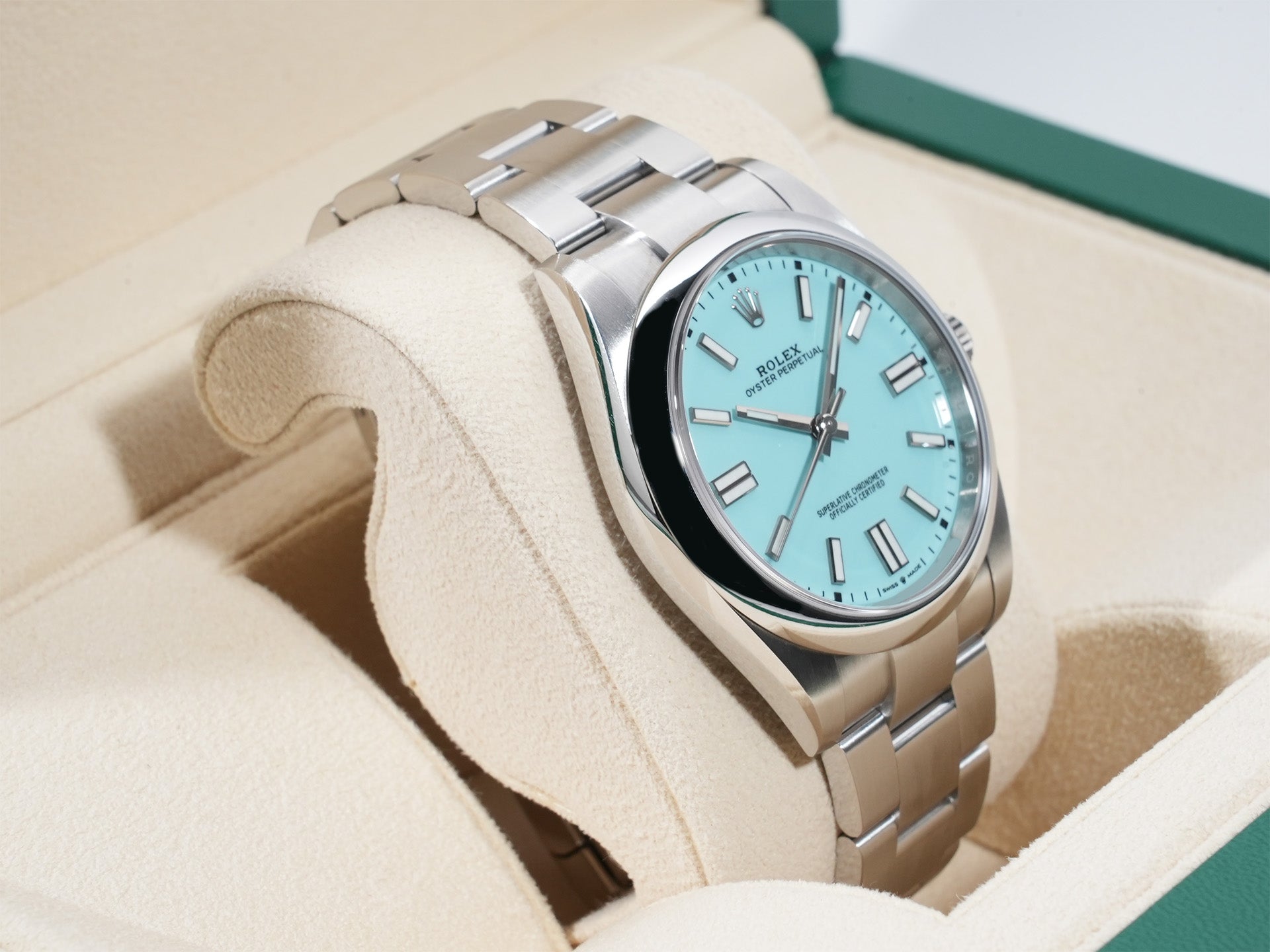 Rolex Oyster Perpetual 41 Ref.124300 SS Turquoise Dial Used n6ihq6rm