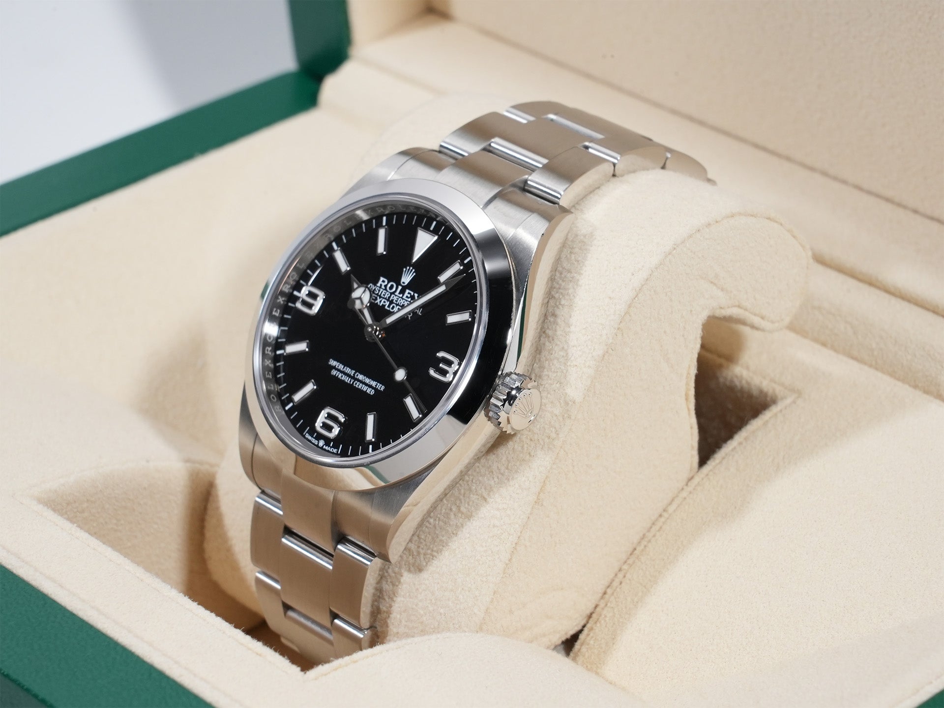 Rolex Explorer 40 Ref.224270 SS Black Dial Used bfrnig2f