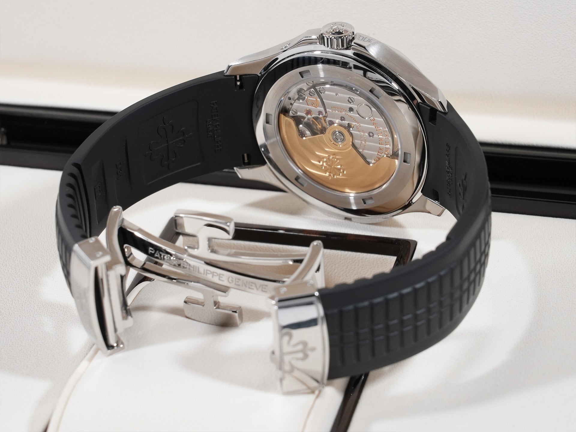 パテックフィリップ アクアノート トラベルタイム Ref.5164A-001 SS ブラック文字盤 中古 5ptaiozb