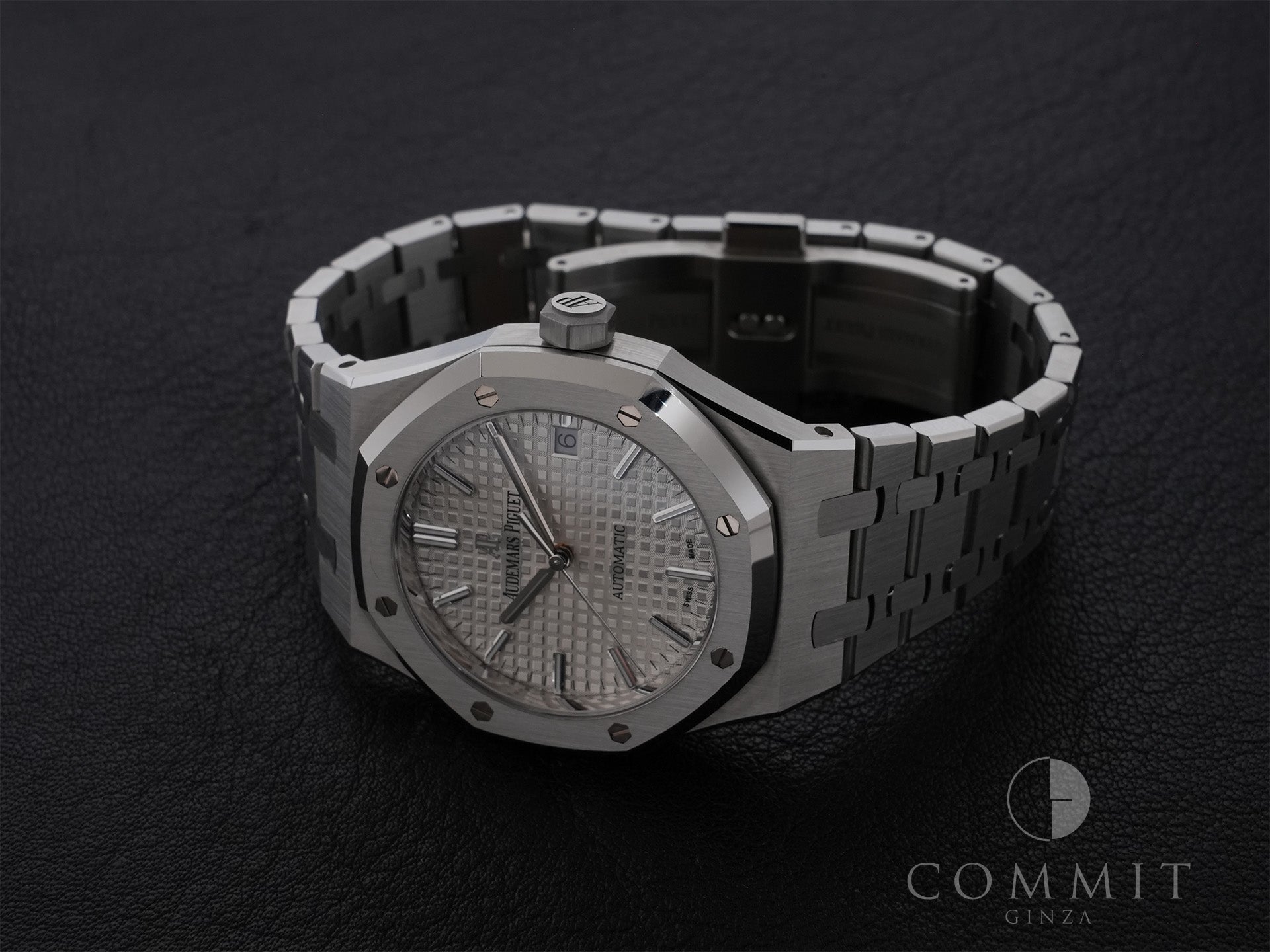 Audemars Piguet Royal Oak Ref.15450ST.OO.1256ST.01 SS Silver Dial Used 3ohnnb3n