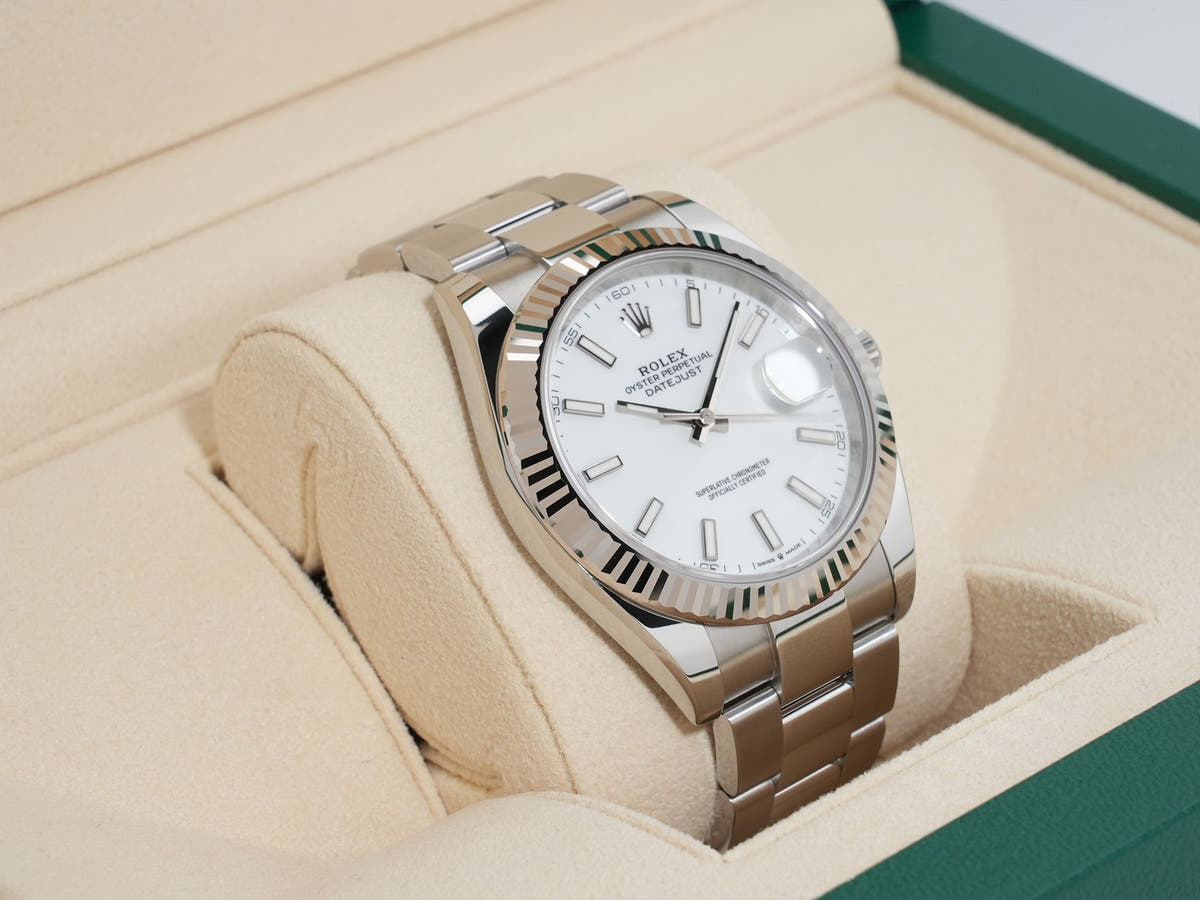 Rolex Datejust 41 Ref.126334 SS/WG White Dial Oyster Bracelet Unused km83cx9z