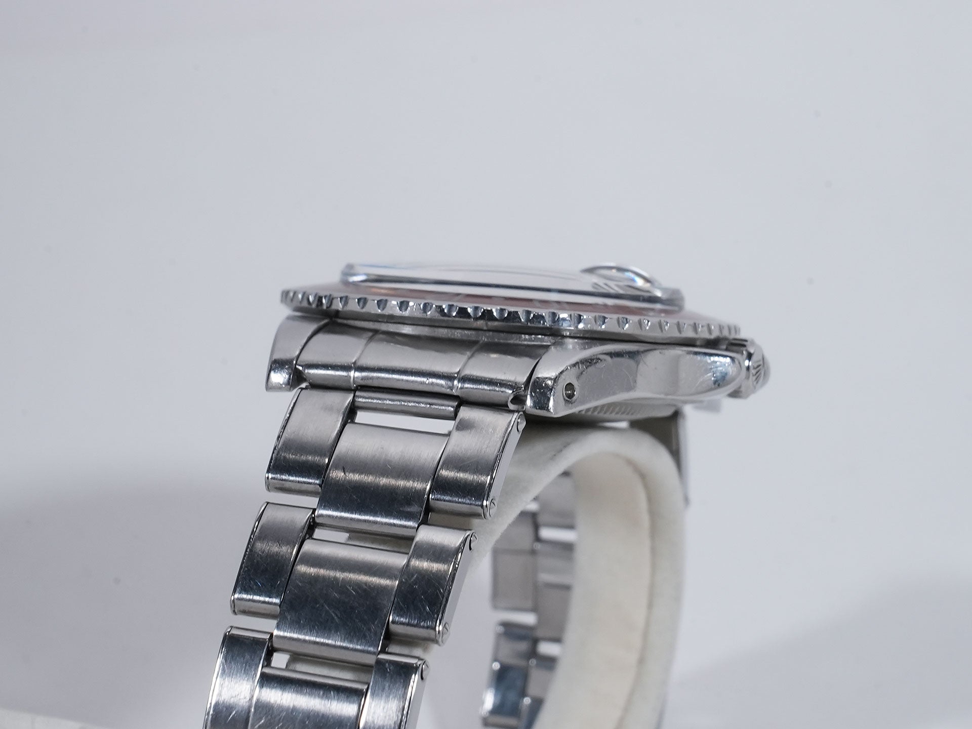 ロレックス GMTマスター Ref.1675 SS ブラック文字盤 中古 fuy48bu7