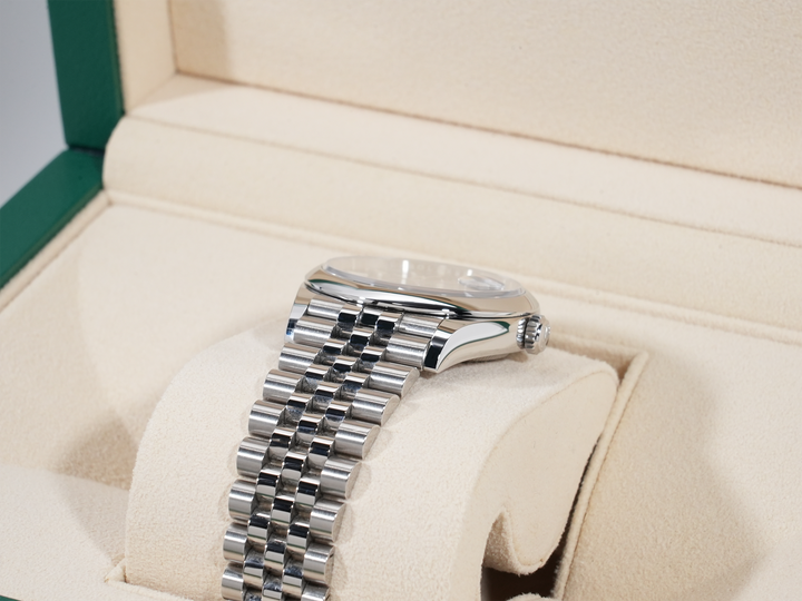 Rolex Datejust 36 Ref. 126200 Stainless Steel Mint Green Dial Jubilee Bracelet