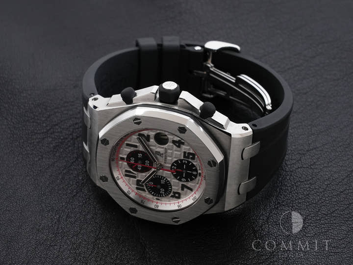 オーデマピゲ ロイヤルオーク オフショア クロノグラフ Ref.26170ST.OO.D101CR.02 ステンレススチール シルバー×ブラック文字盤