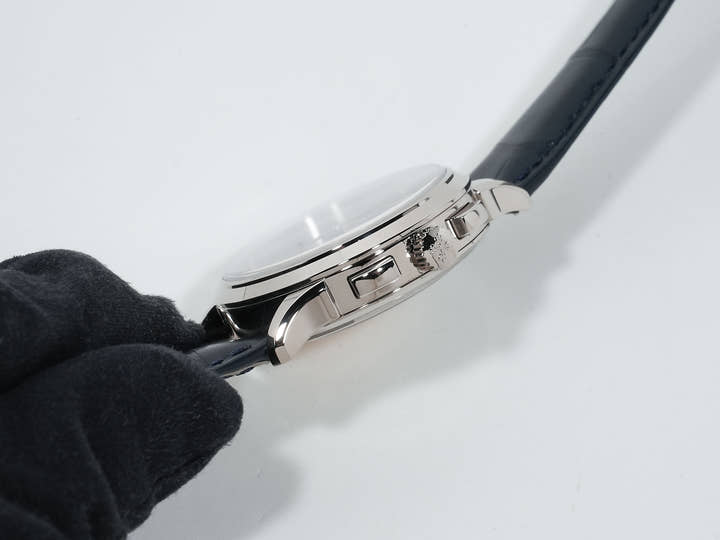 パテックフィリップ コンプリケーション ワールドタイム クロノグラフ Ref.5930G-001 ホワイトゴールド ブルー文字盤