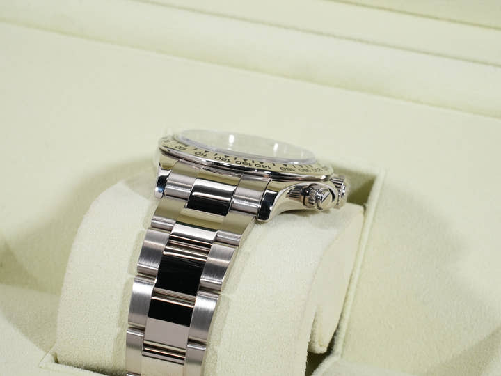 Rolex Daytona Ref. 116509 White Gold Black Shell Dial