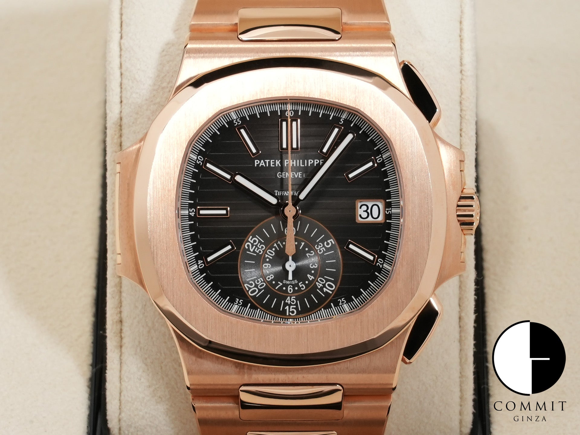 パテックフィリップ ノーチラス クロノグラフ TIFFANY＆CO. Ref.5980/1R-001 18KRG ブラックグラデーション文字盤 未使用 zb9fdytj