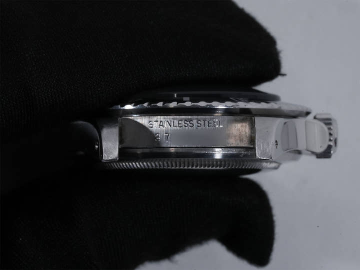 ロレックス サブマリーナー Ref.5513 ステンレススチール ブラック文字盤 中古 4xt9ht9y